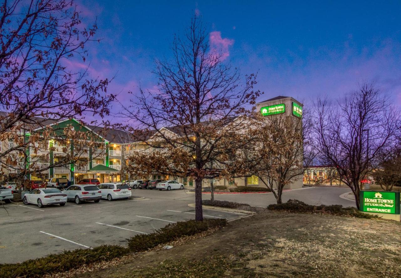 Hometowne Studios By Red Roof Denver - Airport/Aurora Extérieur photo