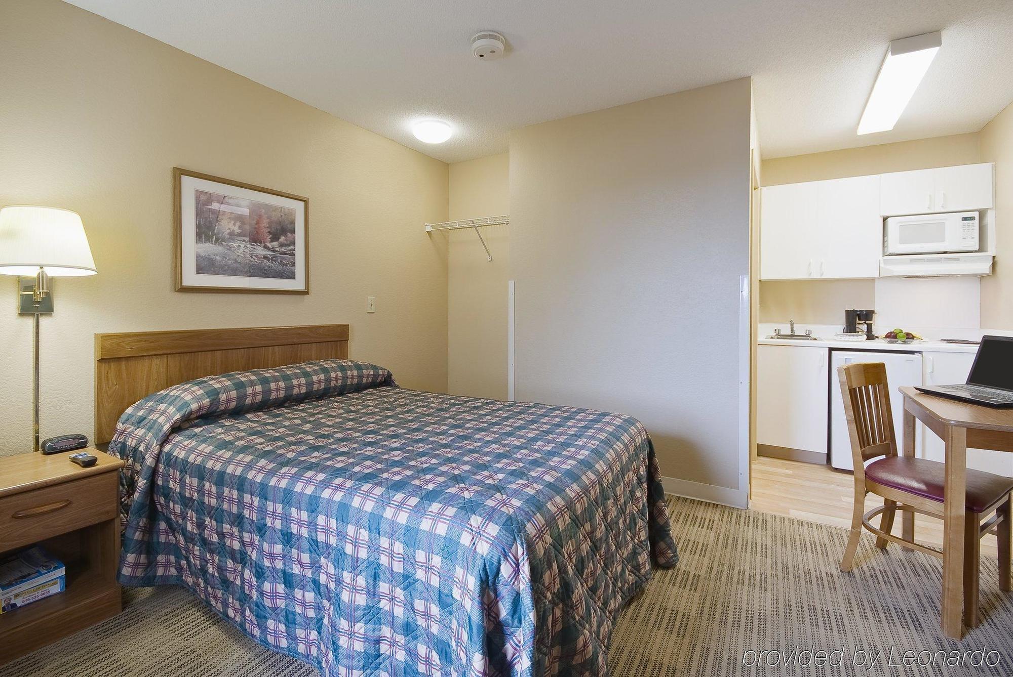 Hometowne Studios By Red Roof Denver - Airport/Aurora Extérieur photo